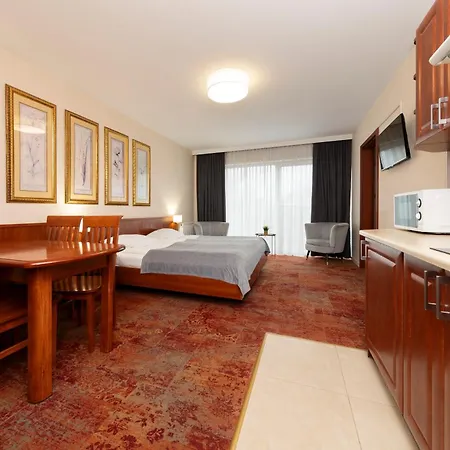 Anker Apartment *